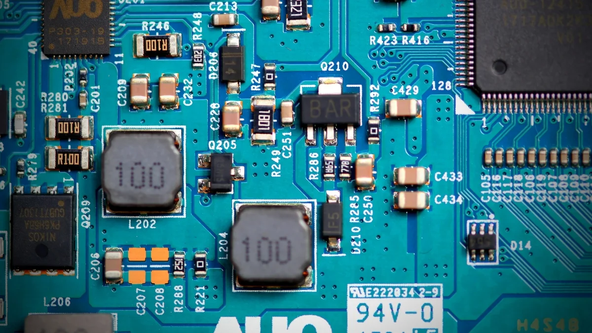 Citadel Securities hired a semiconductor architect and Goldman Sachs MD
