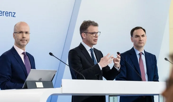 Deutsche Bank needs a generation of MDs to retire