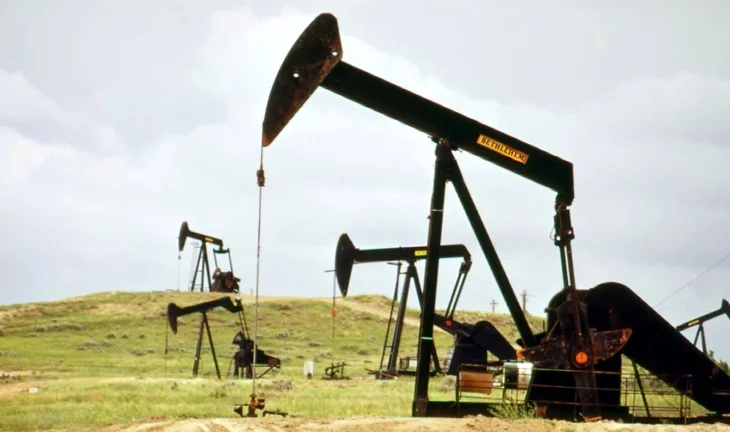 Now Goldman Sachs bankers are joining commodities trading houses too