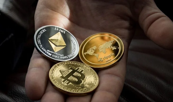 As Coinbase hires like crazy, complaints about work life balance