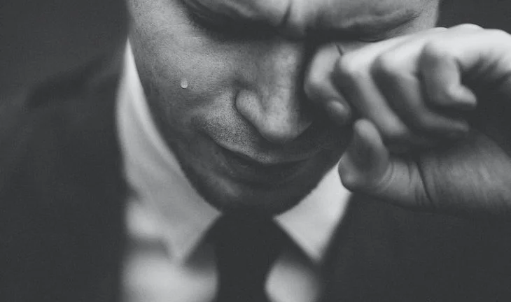 Morning Coffee: Tears of exhausted trader who survived 17 rounds of layoffs. How to achieve 30,000 job interviews