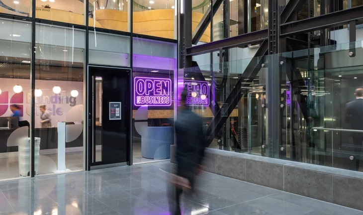 The London fintech cutting in the UK and expanding in the US