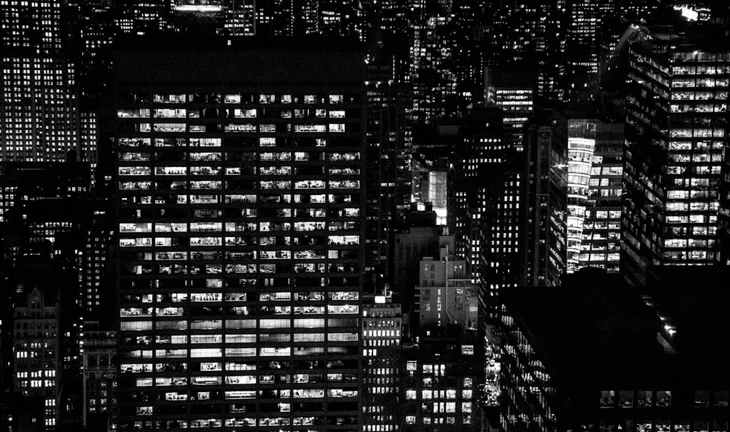 Concern at death of banking associate: "FIG teams are the worst" 